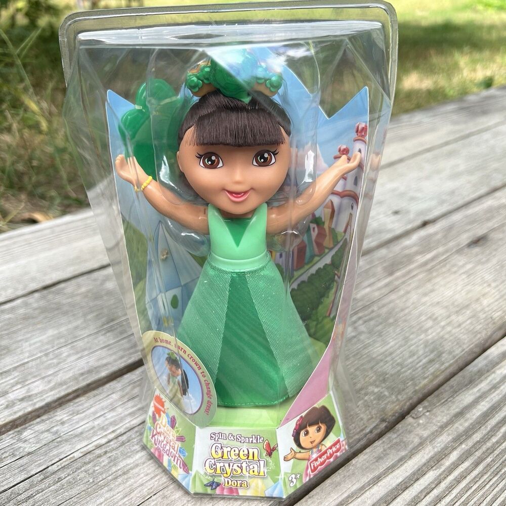Fisher Price Nickelodeon Dora Saves Crystal Green Kingdom Spin & Sparkle Doll